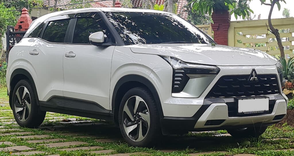 Mitsubishi Xforce Hybrid Generasi 2 Resmi Meluncur 2 mitsubishi xforce hybrid